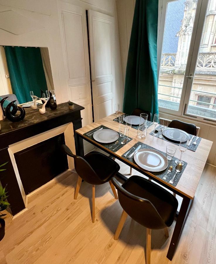 Studio Au Coeur De Rouen, 4 Personnes, Calme & Elegant Buitenkant foto